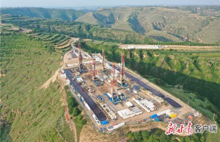 甘肃庆阳：长庆油田建成亚洲陆上最大页岩油水平井平台