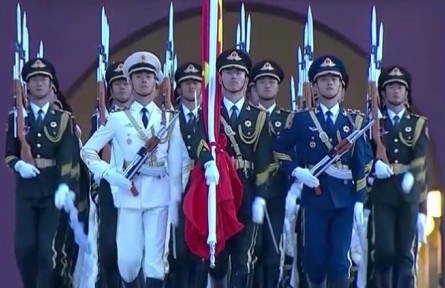 【祖国颂】同升一面旗 共祝祖国好