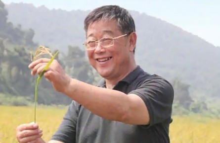 赵亚夫：一生甘做三农友