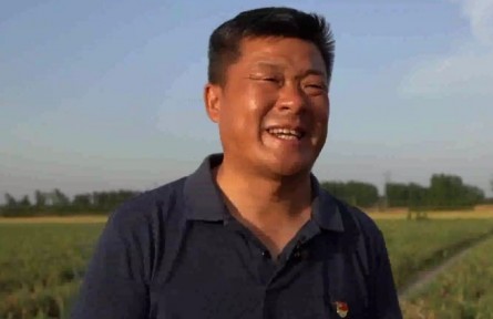 韩宇南：有困难找老韩（河南太康县）