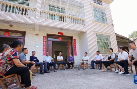 湖南三里村：村规民约接地气 乡村振兴有底气