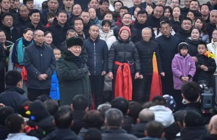 习近平向全国各族人民致以新春祝福