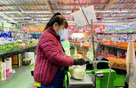 “线上买菜”便民又安全 黑龙江黑河市区这样实现“无接触配送”