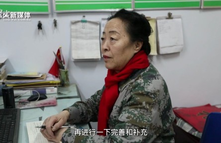 全国人大代表郭素萍：接过李保国奋斗事业 扎根泥土听民声