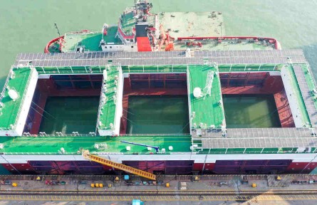 助力“海上粮仓”建设 “普盛海洋牧场1号”在广东广州南沙交付