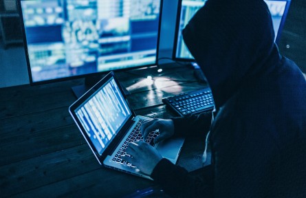 科技名词 | 黑客 hacker