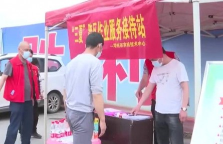 河南：严格落实疫情防控 保障农机跨区作业通畅高效