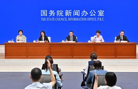 上半年重要农产品供应充足 农民增收形势向好