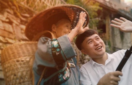 这十年：十八洞村的2022