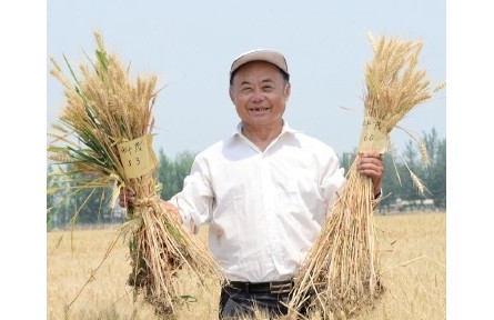 2022年度“全国十佳农民”祖茂堂：育种矢志不渝 惠农泽被四方