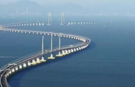 《焦点访谈》【奋斗 新的伟业】科教兴国 人才强国