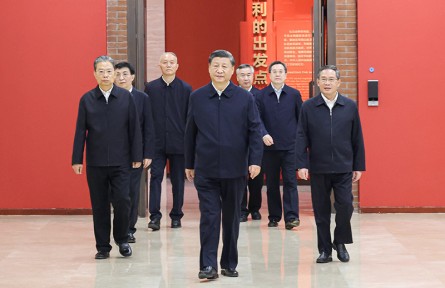 习近平：弘扬伟大建党精神和延安精神 为实现党的二十大提出的目标任务而团结奋斗