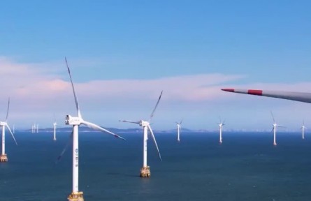 16兆瓦超大容量海上风电机组福建下线