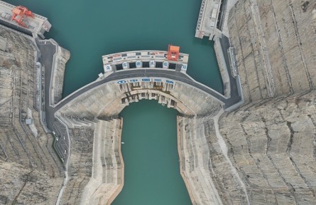 科技名词 | 坝式水电站  dam-type hydropower station