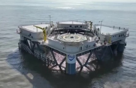 生态养殖迅速扩大 深水网箱发展迅猛