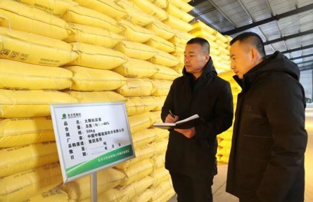 黑龙江：农场科技“闹”春潮