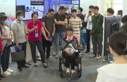 天津：第七届世界智能大会 新技术纷纷亮相大会现场