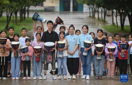 扎根基层沃土 大学生暑期助力乡村振兴