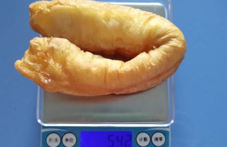 每天吃1根油条，身体会发生什么变化？油条中铝含量真的超标？