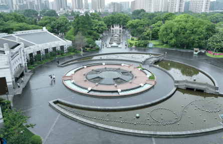在京杭大运河南端来场“City Walk”