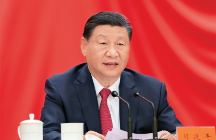 习近平：朝着建成科技强国的宏伟目标奋勇前进