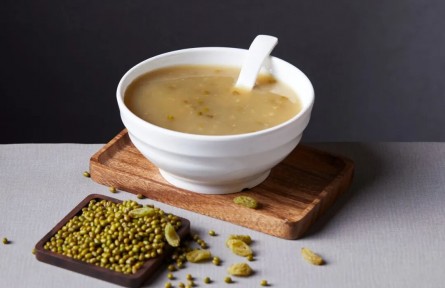 辟謠|吃藥時不能喝綠豆湯，會“解藥”？