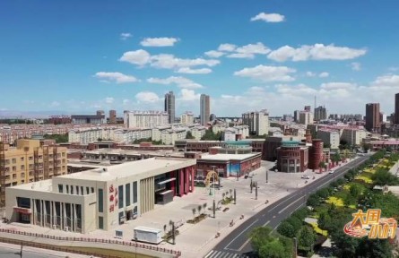 大国小村|新疆达西村：盐碱地上绽放团结花