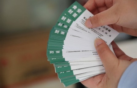 贵州剑河：小小“食安封签” 守护外卖“大安全”