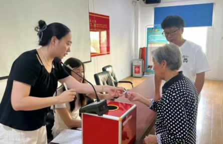 武汉东西湖:抽签、领地、开种!走马岭街“共治菜园”让闲置地“活”了