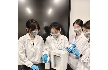 攻克高色素高油脂粮食检测难题|高职学子研发真菌毒素快速净化新方案